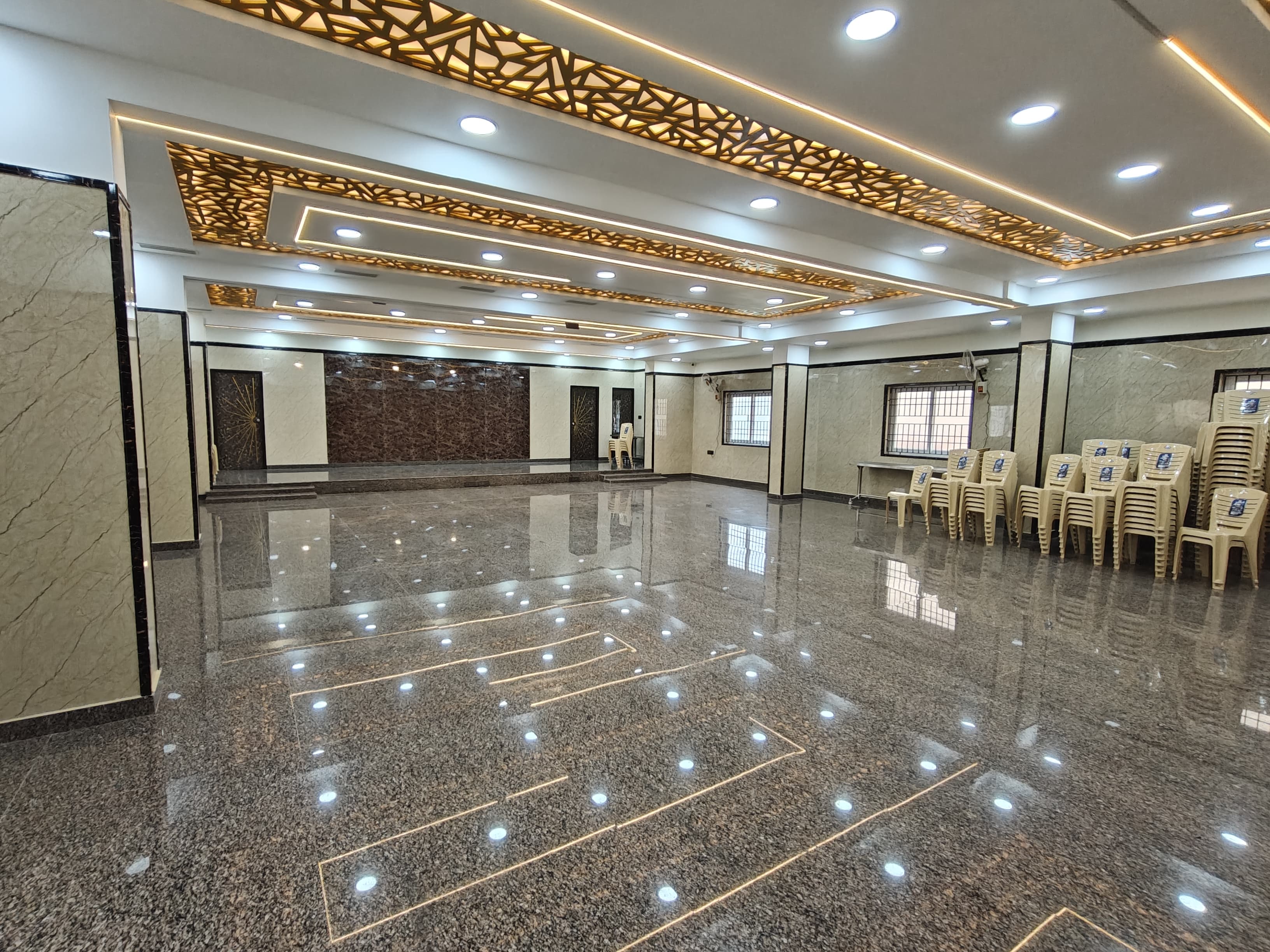 Marriage halls in Kottivakkam
